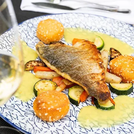 Ringhotel Skreuz Hotell 4*