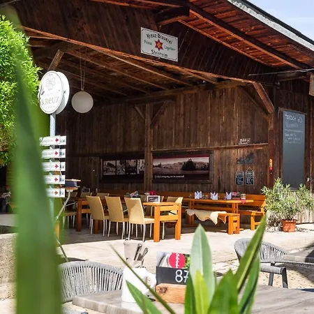 Hotell Ringhotel Skreuz 4*